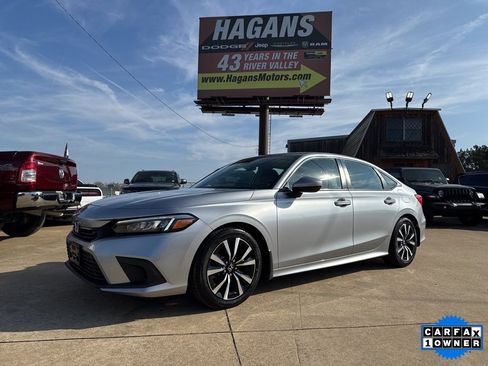 Used 2024 Honda Civic EX image 1