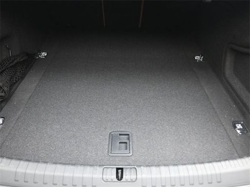 Used 2022 Audi A6 2.0T Premium image 29