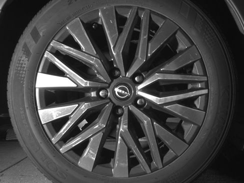 Used 2025 Nissan Altima 2.5 SV image 15