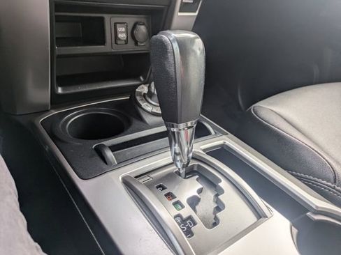 Used 2019 Toyota 4Runner SR5 Premium AWD/4WD image 28
