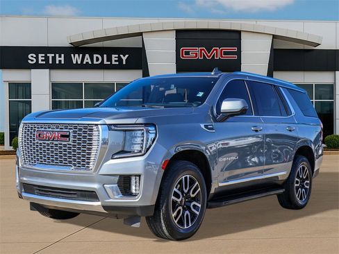 Used 2023 GMC Yukon Denali image 3