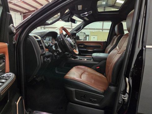 Used 2020 RAM 3500 Limited image 6