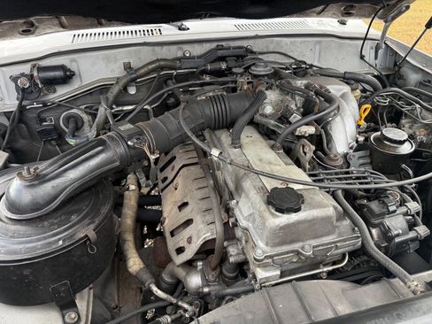 Used 1996 Lexus LX 450 4WD image 39