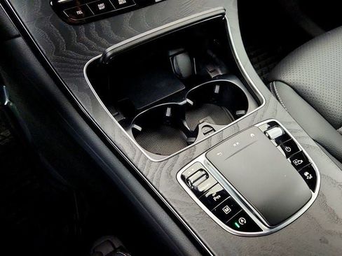 Used 2022 Mercedes-Benz GLC 300 GLC 300 SUV with 12.3'' Digita image 15