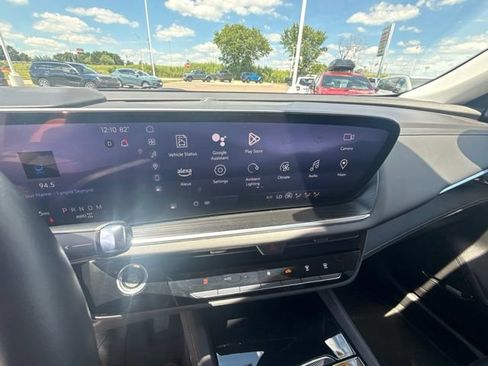 Used 2024 Buick Envision Preferred AWD/4WD image 27