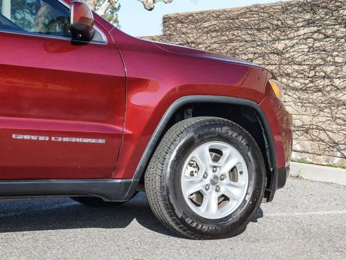 Used 2016 Jeep Grand Cherokee Laredo w/ Quick Order Package 23E image 11