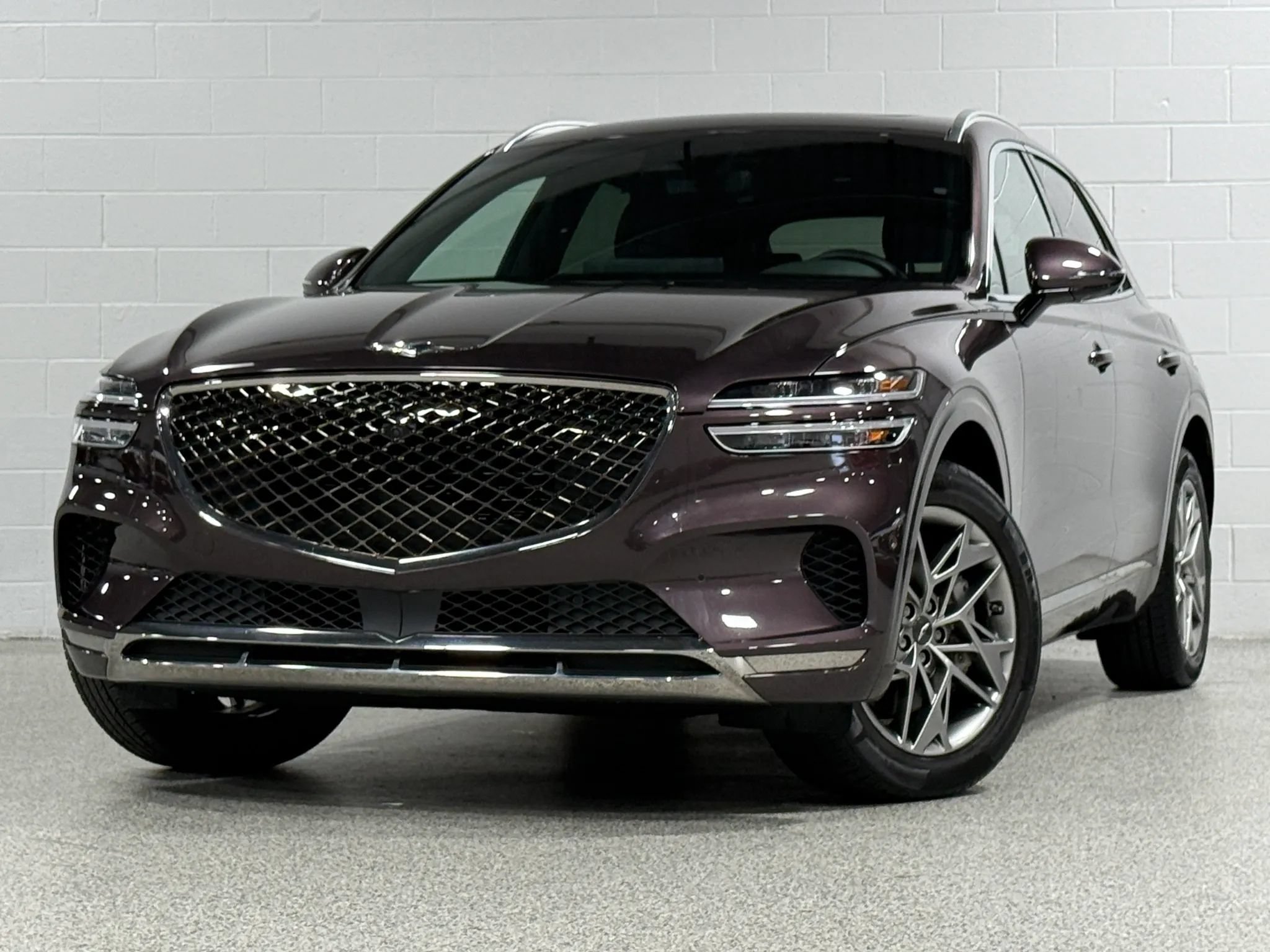Used 2023 Genesis GV70 2.5T w/ Advanced Package AWD/4WD image 2