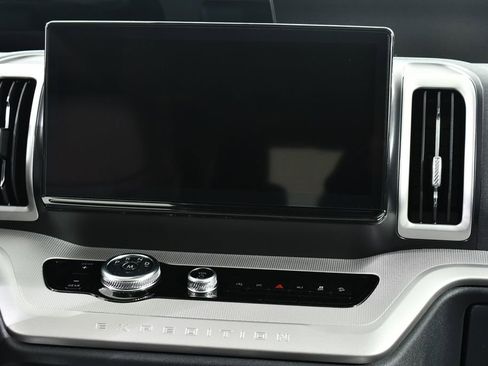 New 2026 Ford Expedition Max Active AWD/4WD image 9