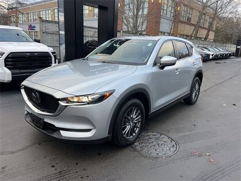 Used 2019 MAZDA CX-5 Touring image 1