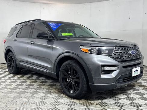 Certified 2023 Ford Explorer XLT w/ Equipment Group 202A RWD image 1