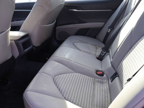 Used 2023 Toyota Camry SE AWD/4WD image 13