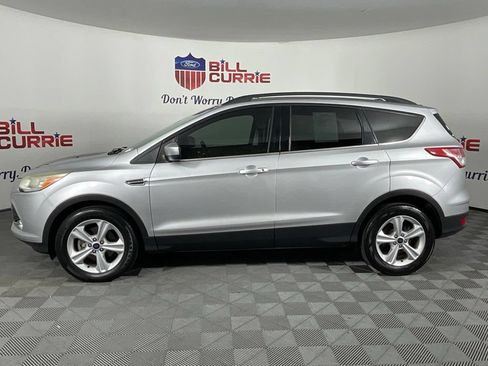 Used 2016 Ford Escape SE w/ Equipment Group 201A FWD image 6