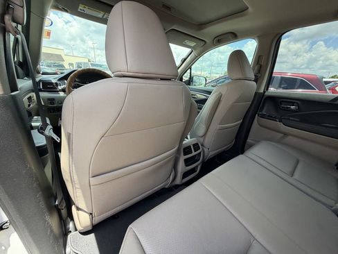 Used 2022 Honda Ridgeline RTL-E image 16