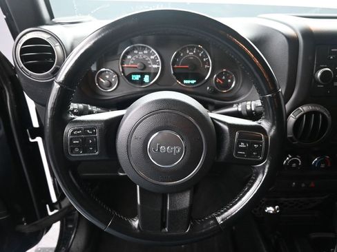 Used 2016 Jeep Wrangler Unlimited Sport w/ Quick Order Package 24S image 17