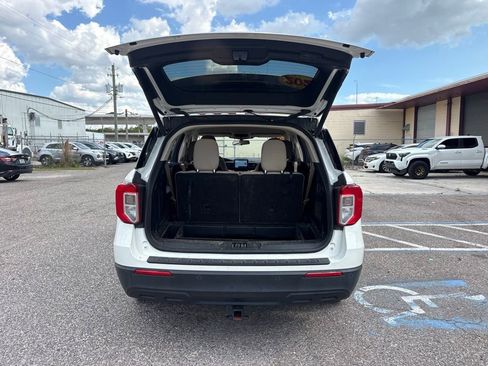 Used 2022 Ford Explorer XLT RWD image 13