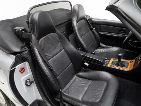Used 1997 BMW Z3 1.9 RWD image 44