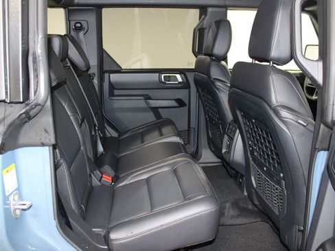 New 2025 Ford Bronco Badlands image 29