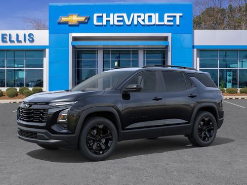 New 2026 Chevrolet Equinox LT w/ Midnight Edition FWD image 2