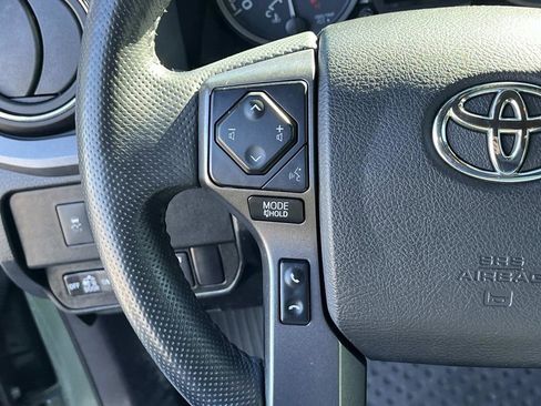 Used 2021 Toyota Tacoma TRD Off-Road w/ Technology Package image 26