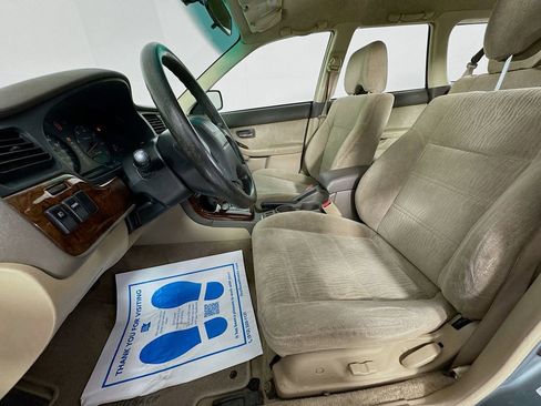 Used 2002 Subaru Outback Wagon image 23