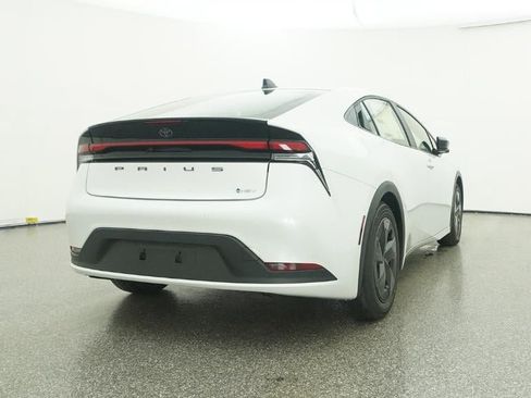 New 2026 Toyota Prius LE image 46