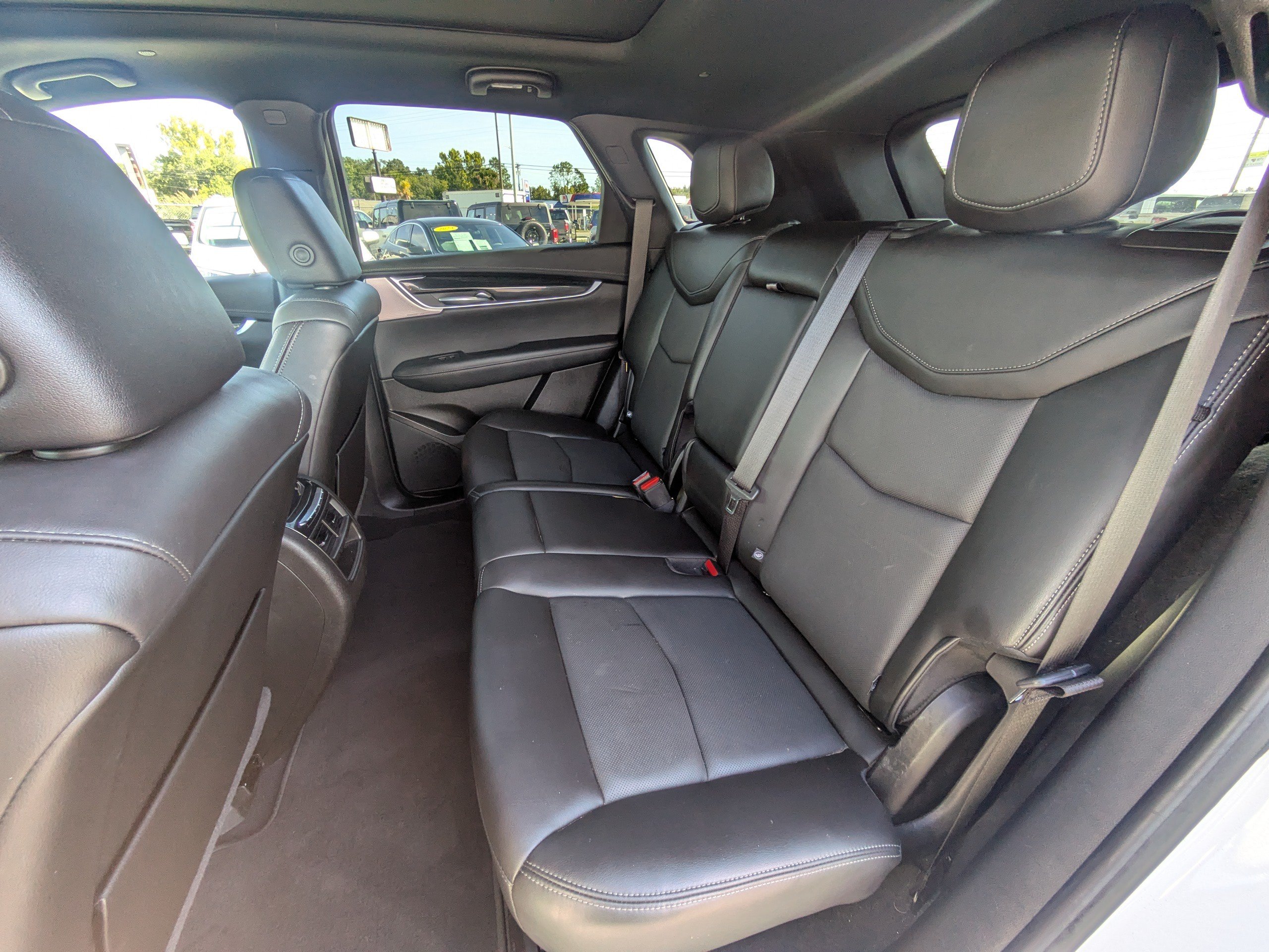 Used 2022 Cadillac XT5 Premium Luxury FWD image 14