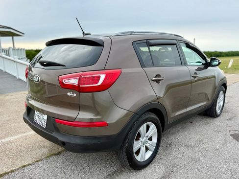 Used 2013 Kia Sportage LX w/ Convenience Pkg AWD/4WD image 5