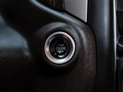 Used 2019 Chevrolet Silverado 1500 LTZ w/ LTZ Texas Edition image 22