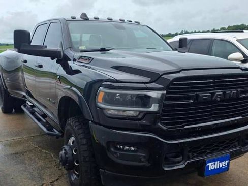 Used 2022 RAM 3500 Laramie w/ Night Edition AWD/4WD image 2
