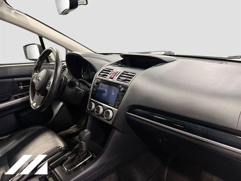 Used 2017 Subaru Crosstrek 2.0i Limited image 30