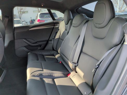Used 2021 Tesla Model S Plaid image 34