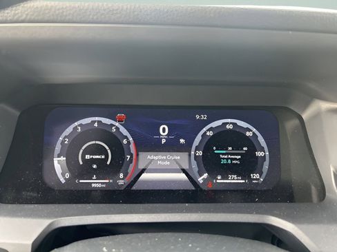 Used 2025 Toyota 4Runner TRD Off-Road image 24