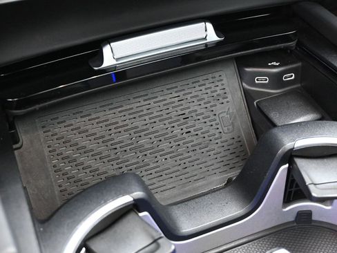 Used 2024 Mercedes-Benz GLE 63 AMG S image 17