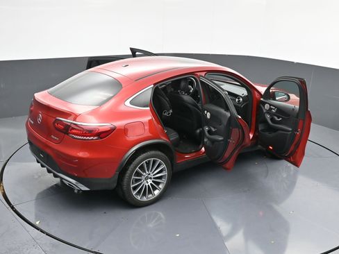 Used 2021 Mercedes-Benz GLC 300 4MATIC Coupe image 50