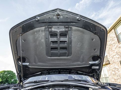 Used 2015 Chevrolet Camaro SS w/ SS Performance Package RWD image 20