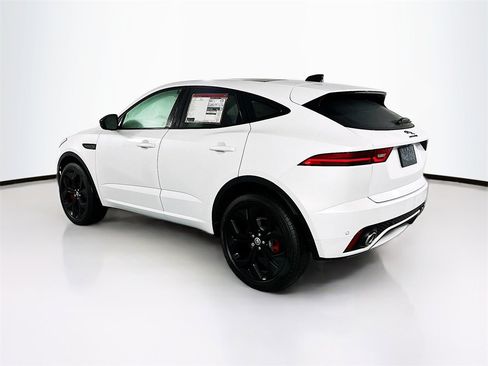 New 2024 Jaguar E-PACE R-Dynamic SE image 7
