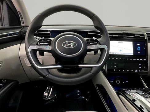 Used 2023 Hyundai Tucson Limited AWD/4WD image 8