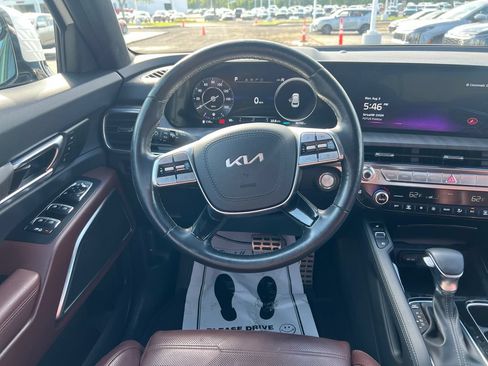 Certified 2024 Kia Telluride SX Prestige AWD/4WD image 15
