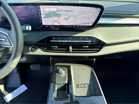 New 2026 Buick Enclave Avenir w/ Super Cruise Package FWD image 13