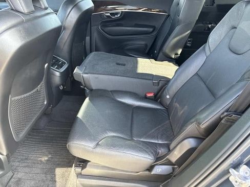 Used 2019 Volvo XC90 T6 Momentum w/ Advanced Package AWD/4WD image 15