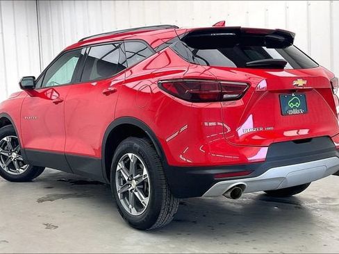 Certified 2023 Chevrolet Blazer LT w/ Convenience Package AWD/4WD image 11
