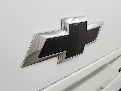 Used 2025 Chevrolet Silverado 1500 Custom Trail Boss w/ Realtree Special Edition image 27