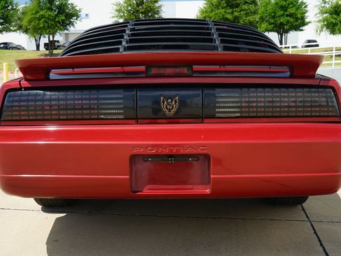 Used 1987 Pontiac Firebird Trans Am image 12
