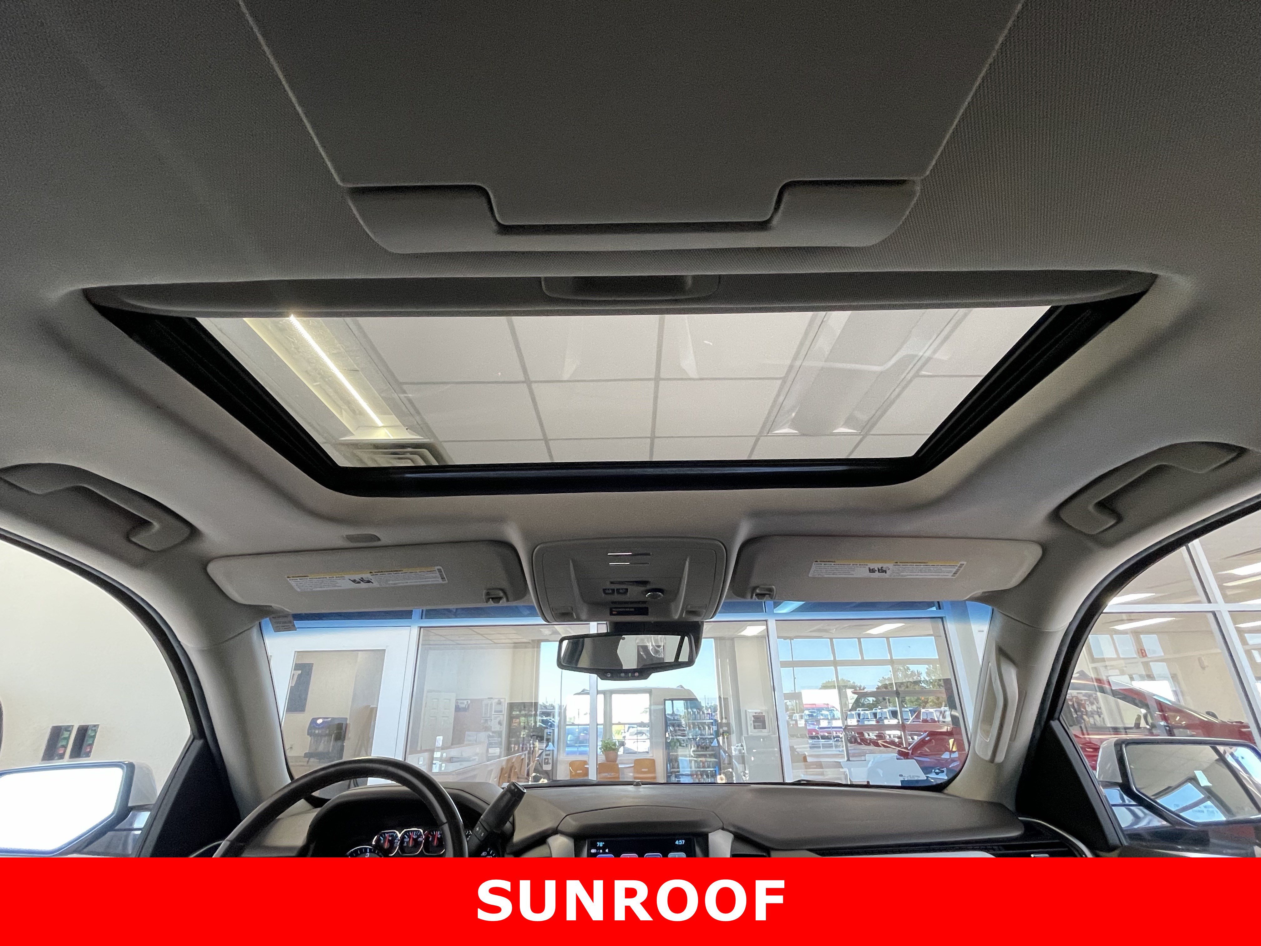 Certified 2019 GMC Yukon SLT w/ Premium Edition AWD/4WD image 27
