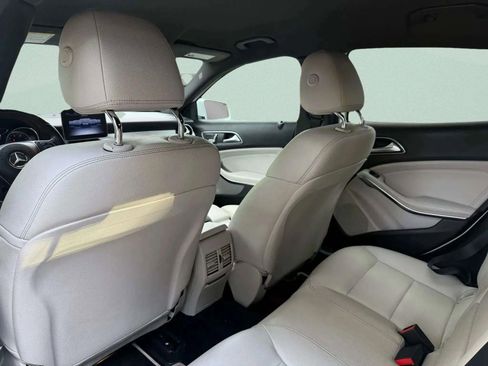 Used 2019 Mercedes-Benz GLA 250 4MATIC image 15