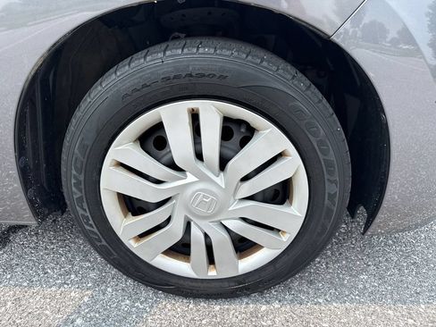 Used 2017 Honda Fit LX image 27