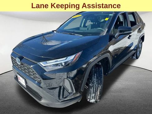 Used 2023 Toyota RAV4 LE image 5