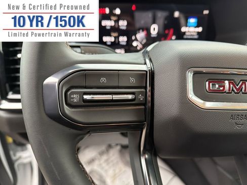 Used 2025 GMC Canyon AT4 image 20