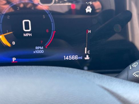 Used 2025 Chevrolet TrailBlazer LT image 38