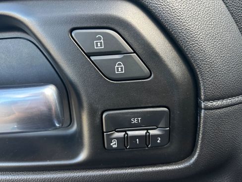 Used 2020 GMC Sierra 2500 Denali w/ Technology Package image 11